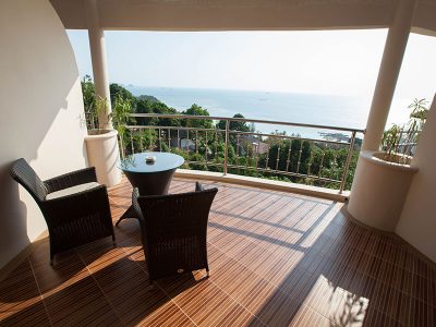 2 Bedroom Family Apartment - Terrace